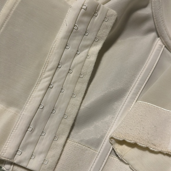 Corset White Shapewear - Picture 4 of 5